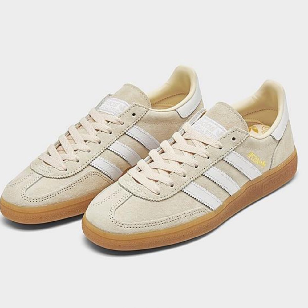 WOMEN'S ADIDAS ORIGINALS HANDBALL SPEZIAL wonder white/cloud white/gum